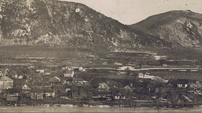 Scene from the video showing a view of St-Hilaire in the spring.